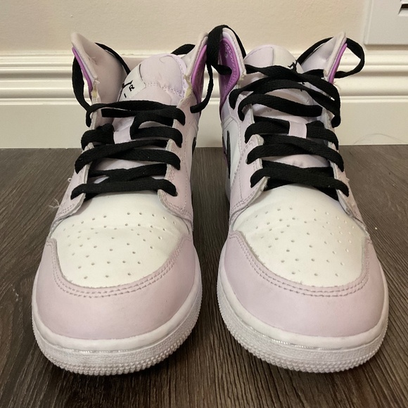 Nike Air Jordan 1 Mid Barely Grape Black White Shoes